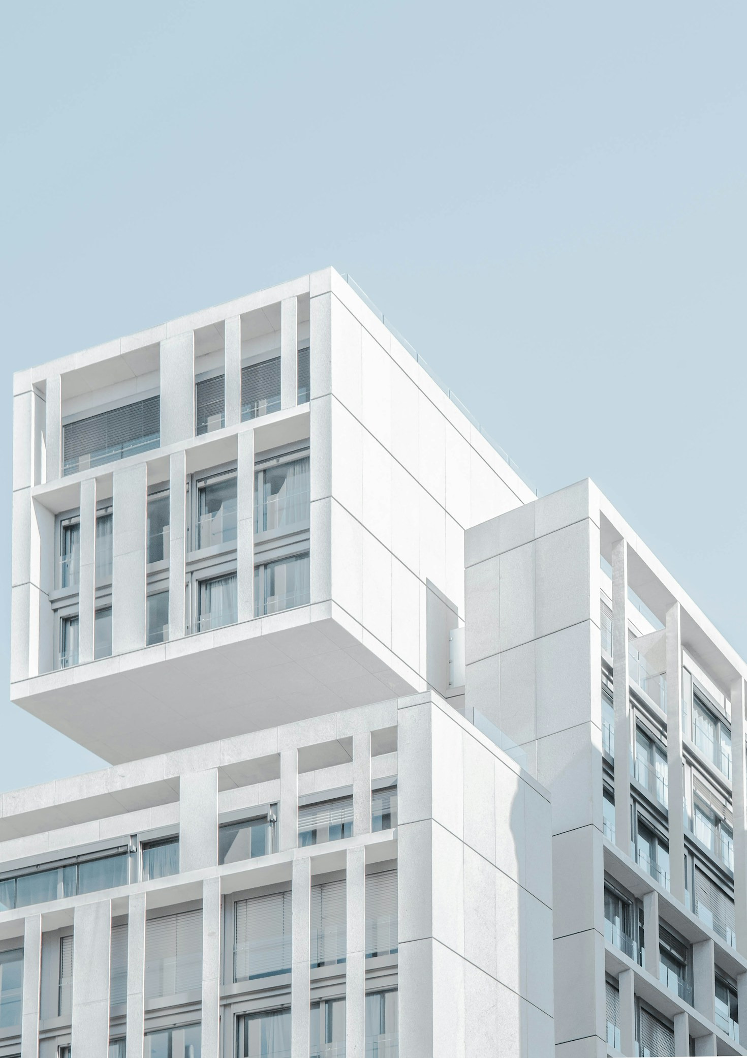Minimalismus im modernen Wohnungsbau richtig umsetzen